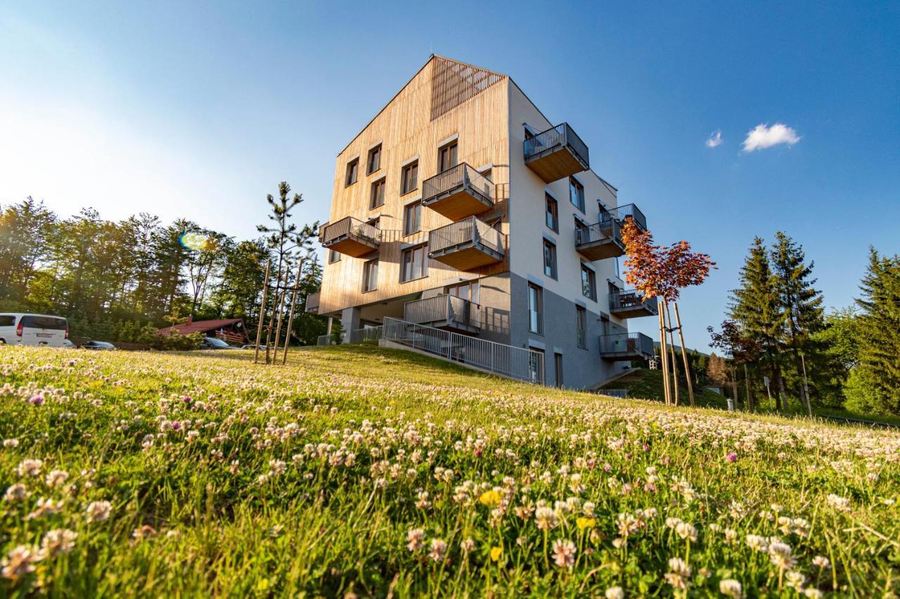 דולני קובין Apartman Jesienka, Hillside מראה חיצוני תמונה